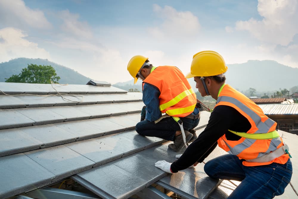 roof repair in Lewistown IL
